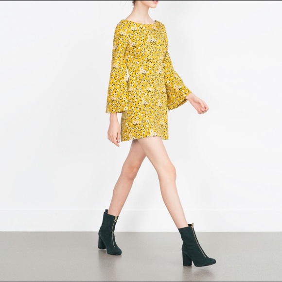 Zara Dresses & Skirts - Zara Yellow Floral 60’s Retro Bell Sleeve Dress S